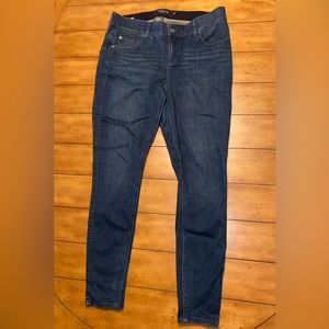Torrid premium stretch bombshell skinny dark wash denim jean pants, size 14r.